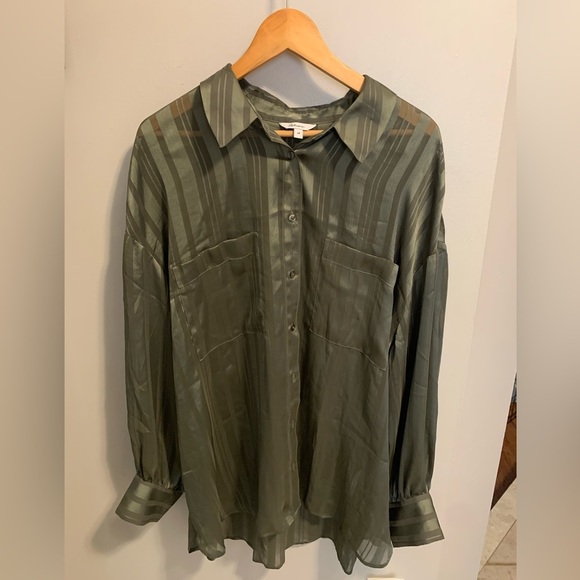 Reitmans Green Striped Silky Blouse - Size 2X - Picture 5 of 9